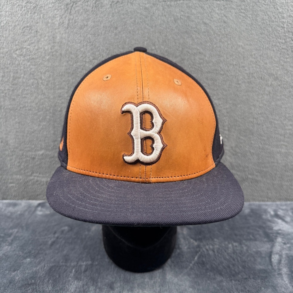 New Era Wilson Boston Red Sox Fitted Hat Mens Size 8 Leather Front Navy Good